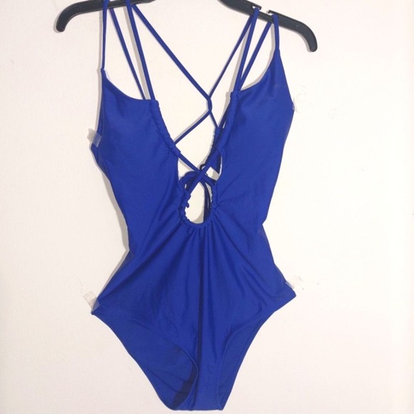 NWT Cupshe Women's Vacation Strappy Cut Out 1-Piece Swimsuit Royal Blue Size L - Picture 3 of 12